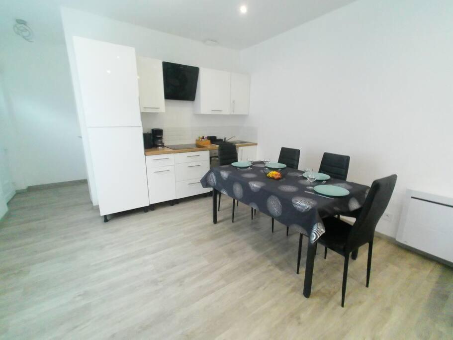 *Douceur Des Tropiques*Parisis Apartment Аржантьой Екстериор снимка