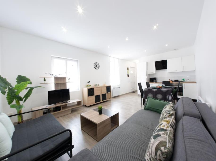 *Douceur Des Tropiques*Parisis Apartment Аржантьой Екстериор снимка